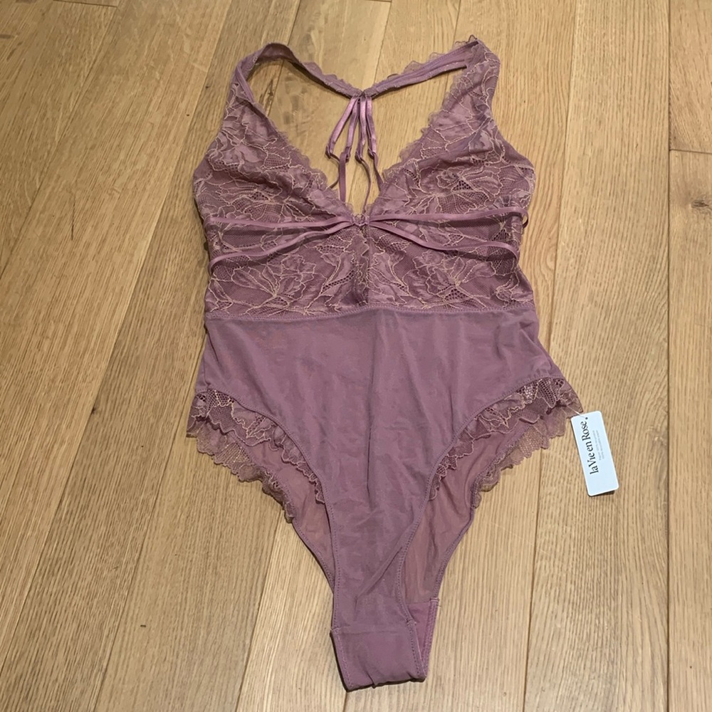 La Vie en Rose dusty pink lingerie.  New with tags.